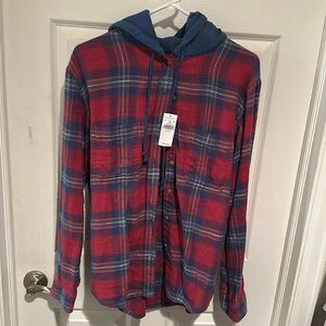 NEW WITH TAG!!!! American Eagle hooded flannel